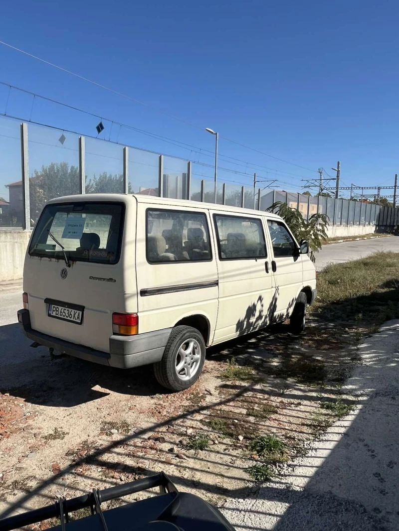 VW Caravelle T4, снимка 4 - Бусове и автобуси - 47512153