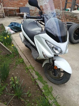 Suzuki Burgman, снимка 3