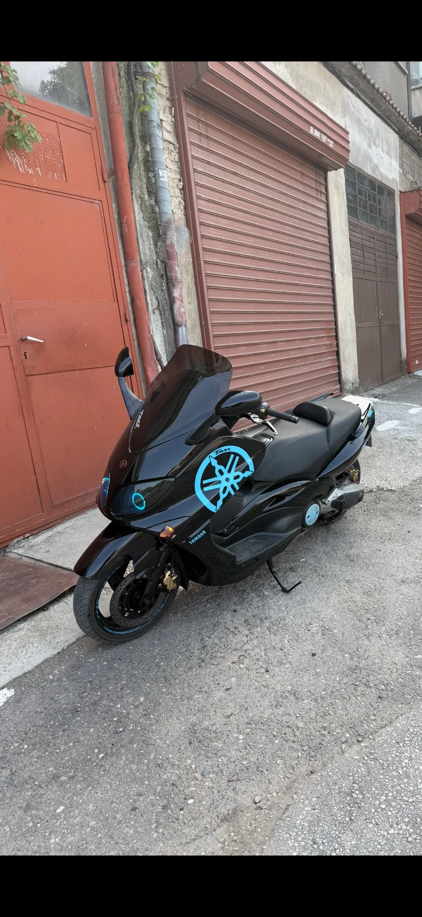 Yamaha T-max