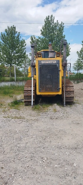 Булдозер Друга Употребяван Булдозер SHANTUI SD32-8, снимка 2