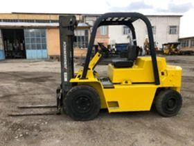 Мотокар Cat Перкинс, снимка 5