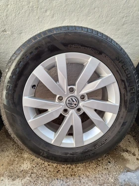        215/60R16  VW Passat