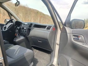 Toyota Corolla verso, снимка 13