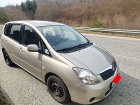 Toyota Corolla verso, снимка 1