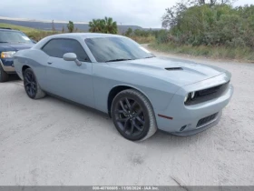 Dodge Challenger SXT - [1] 