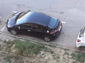 Honda Civic С монтирана газова уредба, вписана в талона.