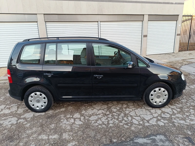 VW Touran 1.6MPI 102к.с. 6+ 1, снимка 7 - Автомобили и джипове - 48435060