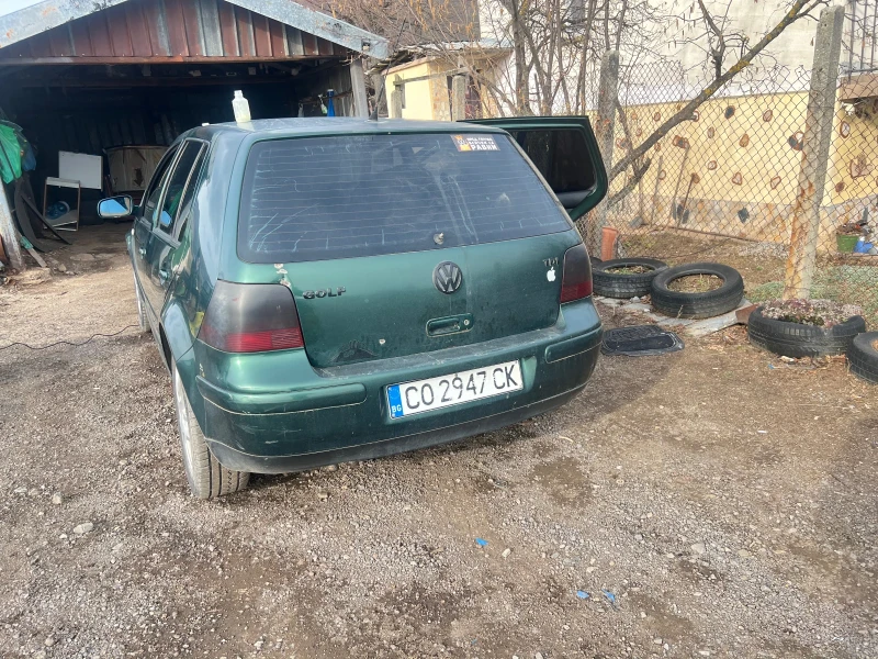 VW Golf, снимка 3 - Автомобили и джипове - 49565914