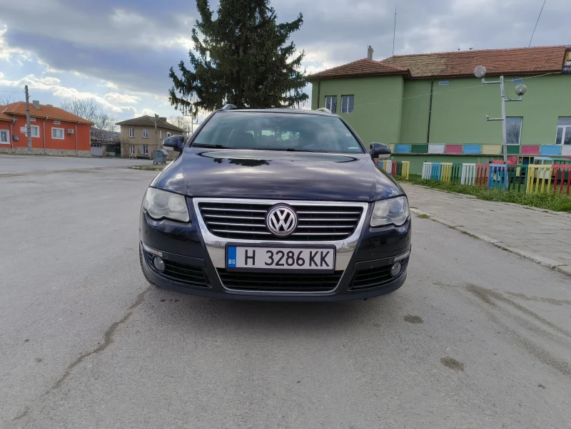 VW Passat 2.0 TDI Автомат, снимка 1 - Автомобили и джипове - 49562720