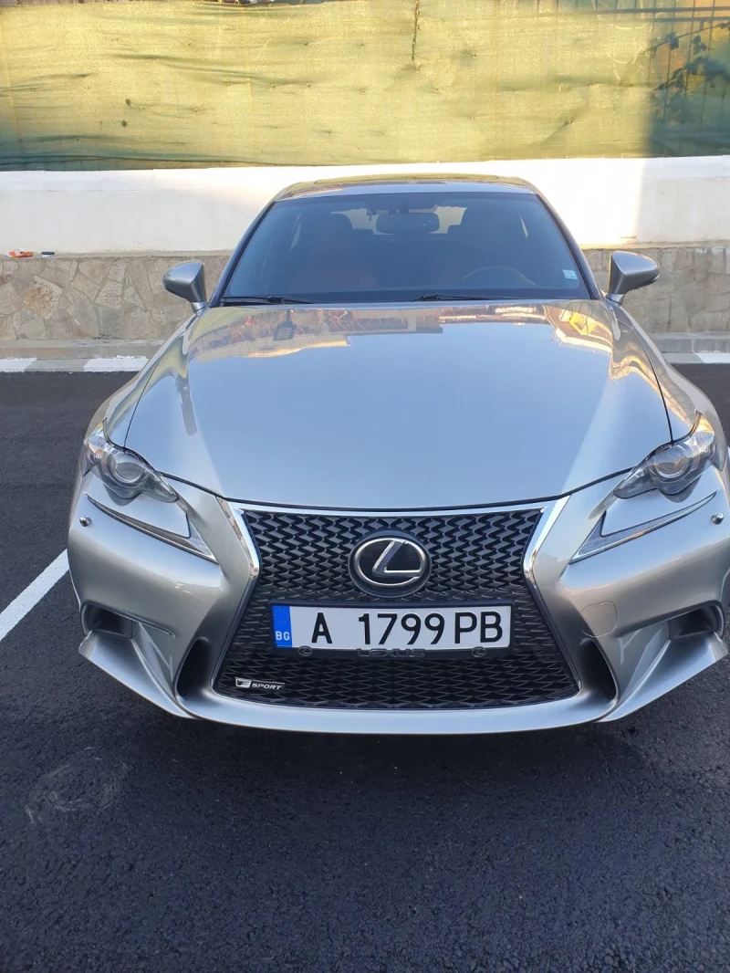 Lexus IS 250 F Sport AWD, снимка 2 - Автомобили и джипове - 52032446