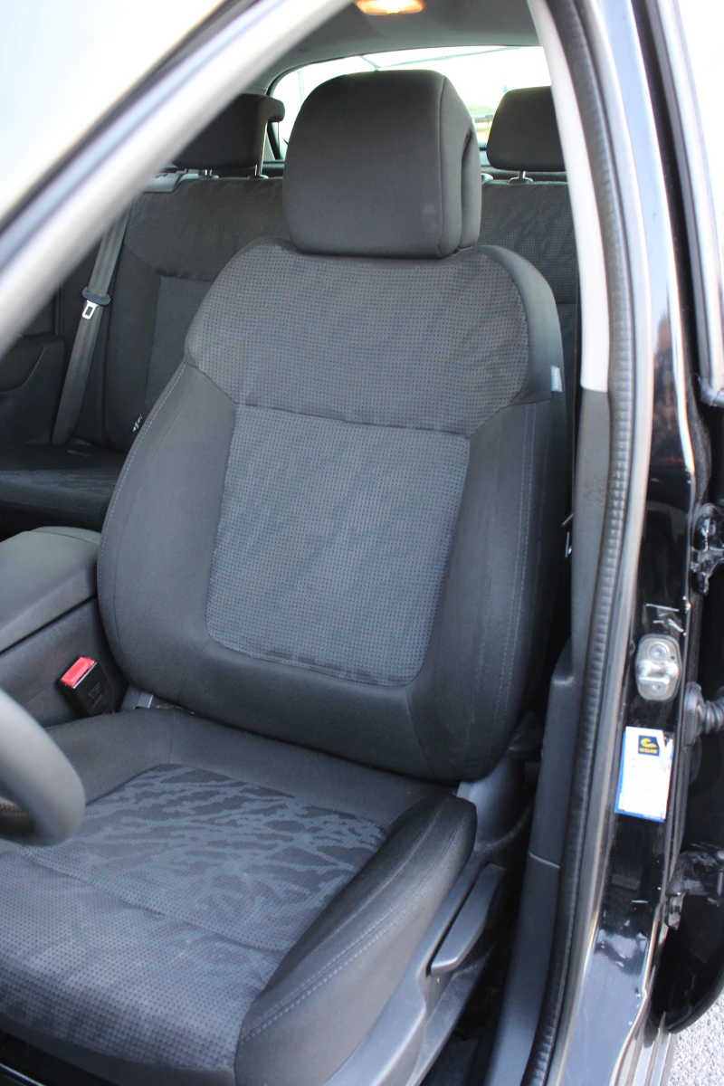 Peugeot 3008 1.6HDI, снимка 8 - Автомобили и джипове - 51812598