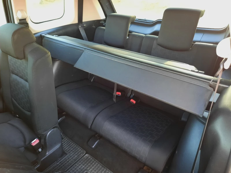 Mazda 5 2.0D 7 места, снимка 6 - Автомобили и джипове - 52281371