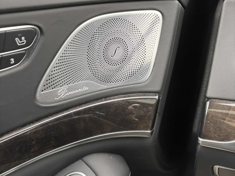 Mercedes-Benz S 550 * CARFAX * БЕЗ ПЪРВОНАЧАЛНА ВНОСКА, снимка 11 - Автомобили и джипове - 52751942