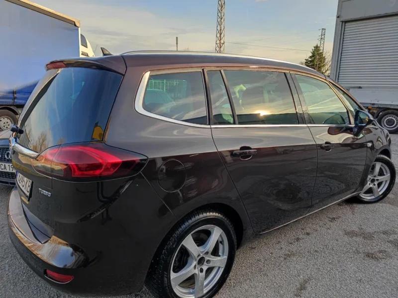Opel Zafira C, снимка 4 - Автомобили и джипове - 52847381