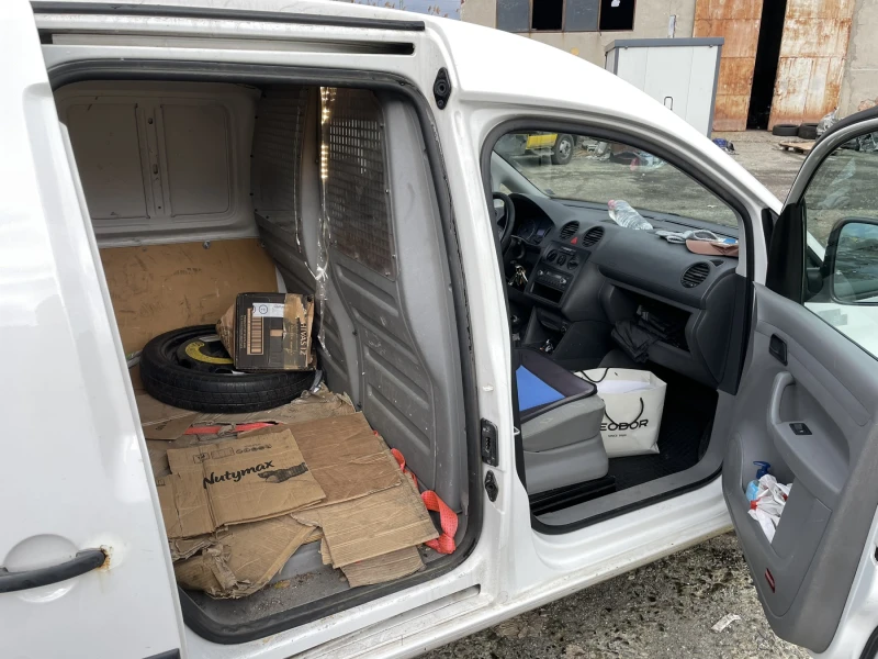 VW Caddy 2.0 метан/бензин, снимка 9 - Автомобили и джипове - 53054933