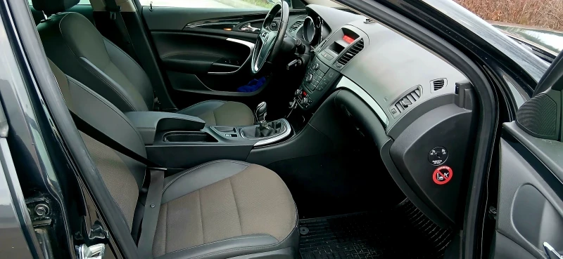 Opel Insignia 2.0 CDTi * * * КОЖА* * * ЕВРО 5, снимка 13 - Автомобили и джипове - 53129660