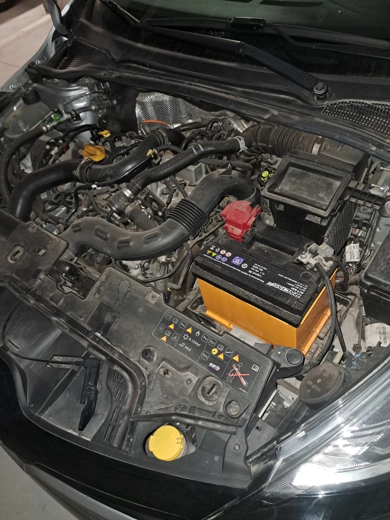 Renault Clio 21 000 км., снимка 10 - Автомобили и джипове - 53185030