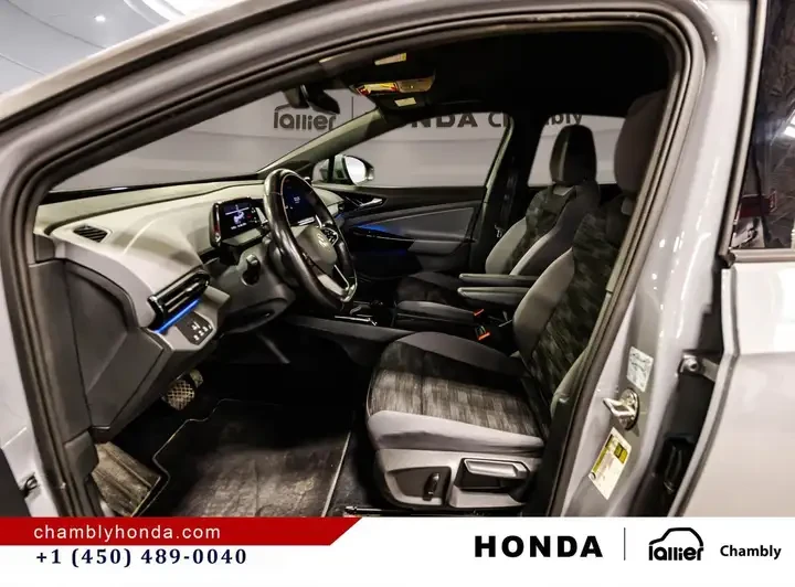 VW ID.4 72хил.км* 82KWH* PRO AWD* CAMERA* CARPLAY, снимка 11 - Автомобили и джипове - 55485087