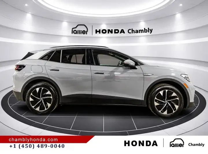 VW ID.4 72хил.км* 82KWH* PRO AWD* CAMERA* CARPLAY, снимка 3 - Автомобили и джипове - 55485087