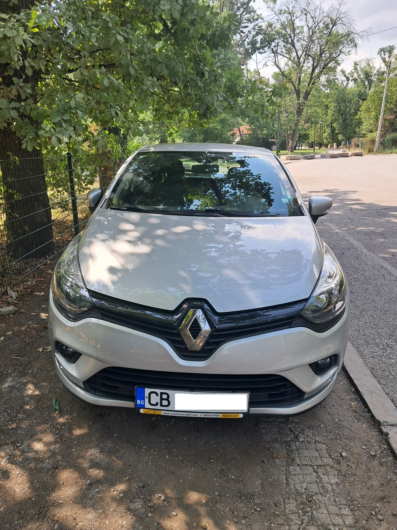 Renault Clio 21 000 км., снимка 1