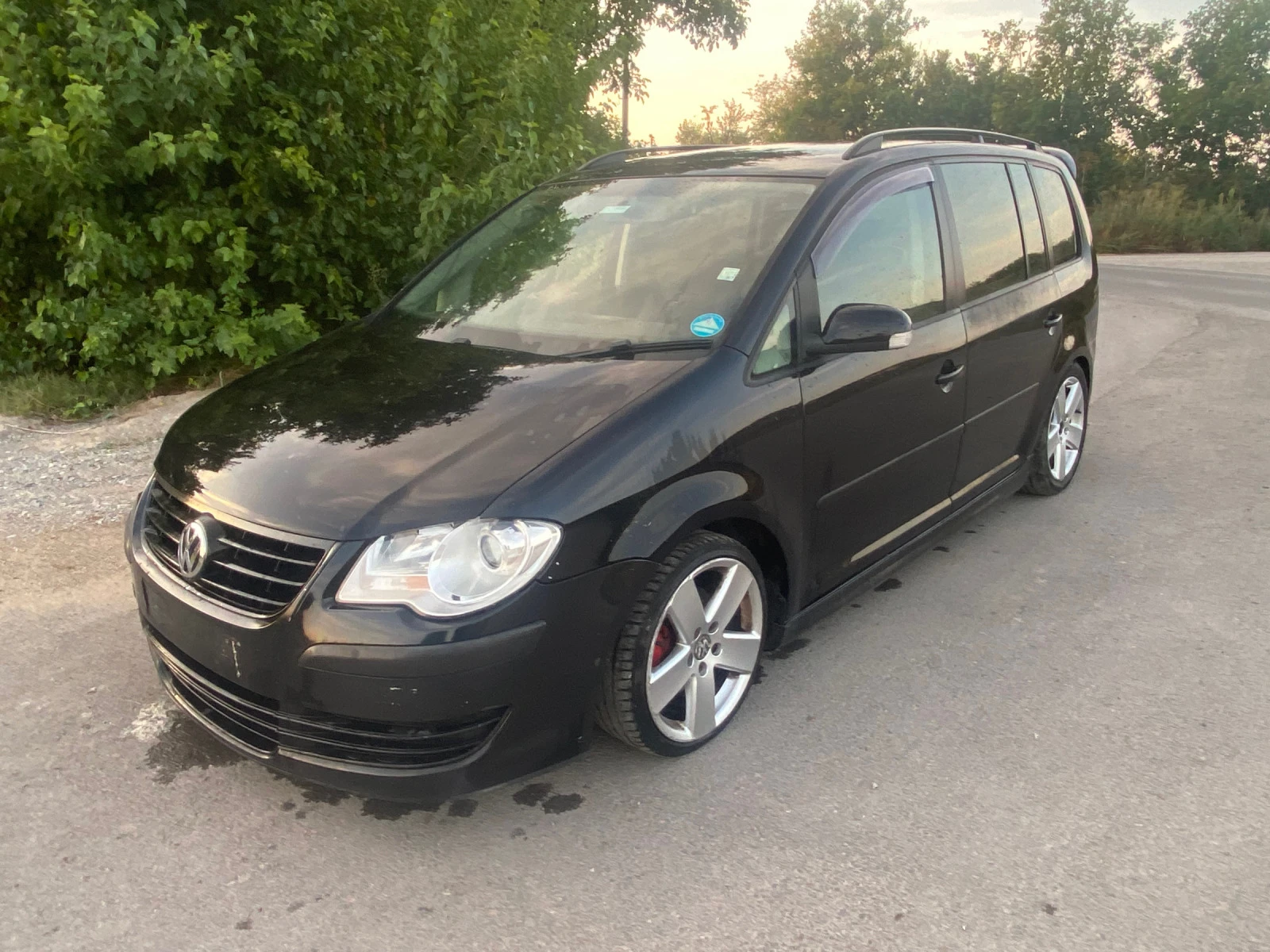 VW Touran  - изображение 5