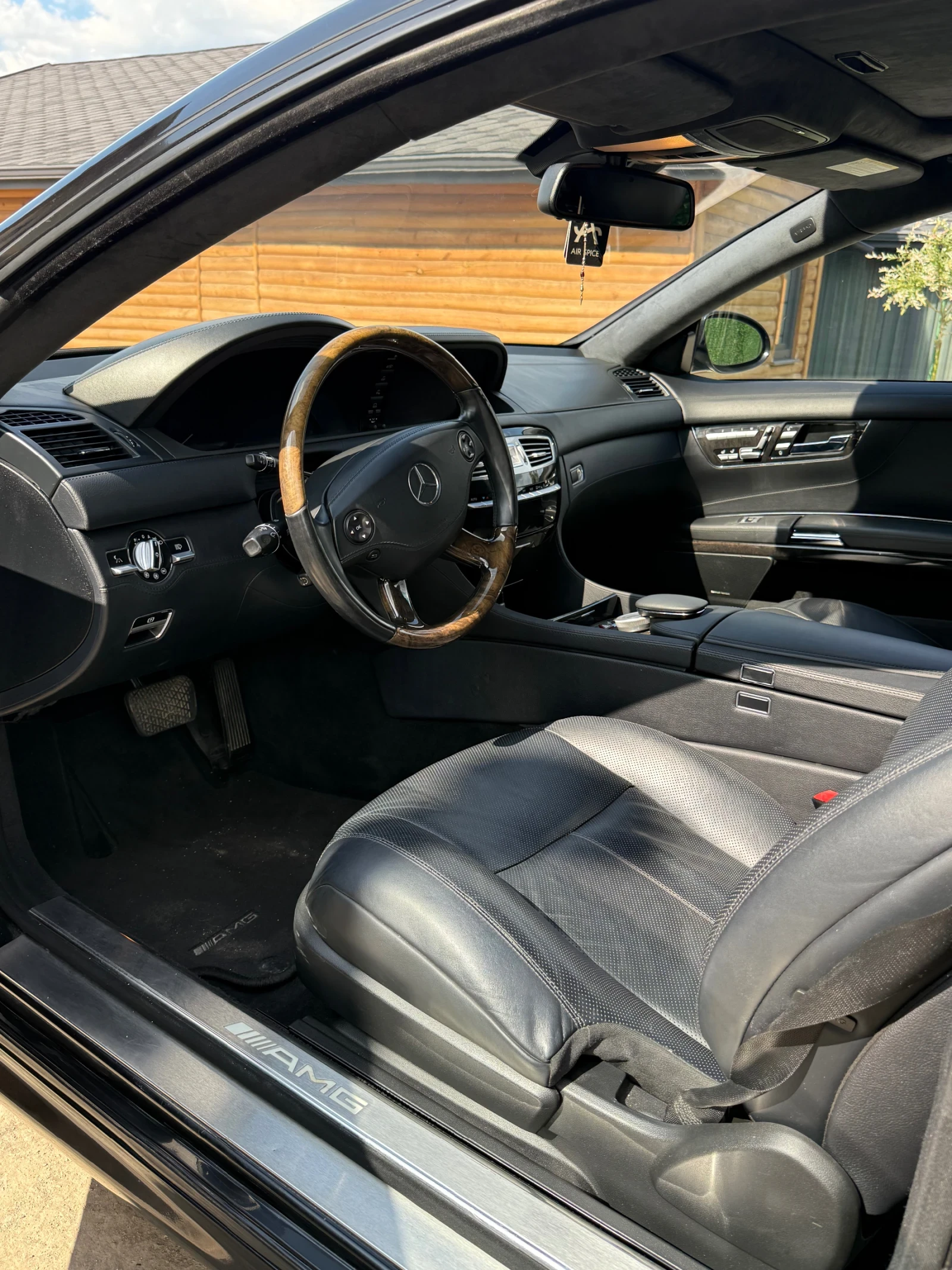 Mercedes-Benz CL 500  - изображение 7