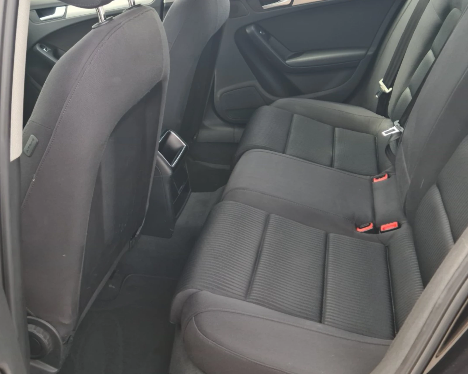 Audi A4 2.0TDI/150кс/АВТОМАТ.Уникално състояние.NEW./ - изображение 3