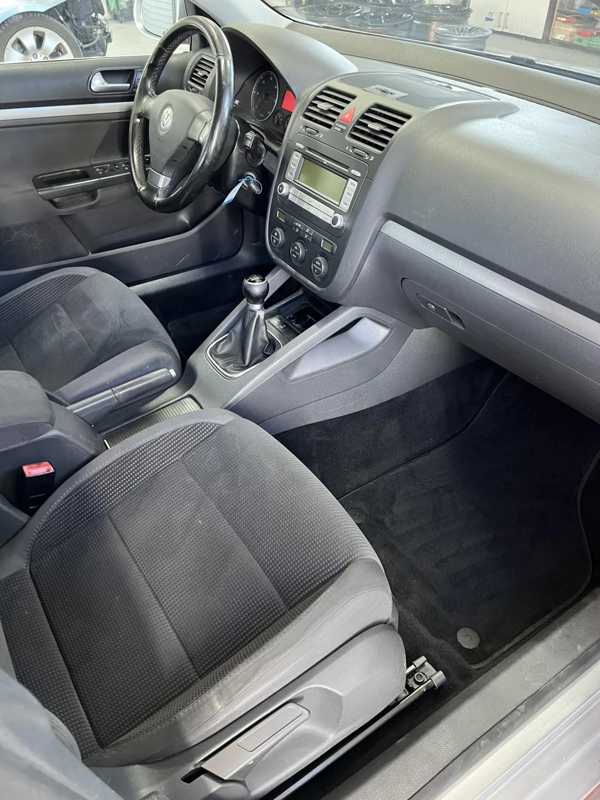 VW Golf | Mobile.bg — изображение 7
