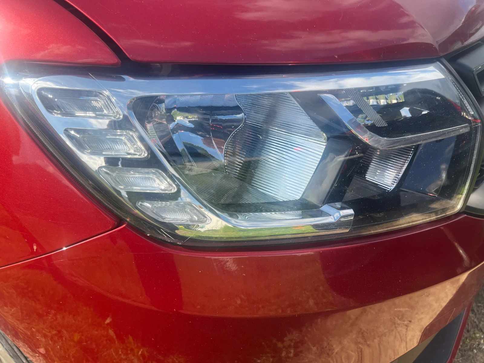 Dacia Sandero 1.0i 83000KM - изображение 7