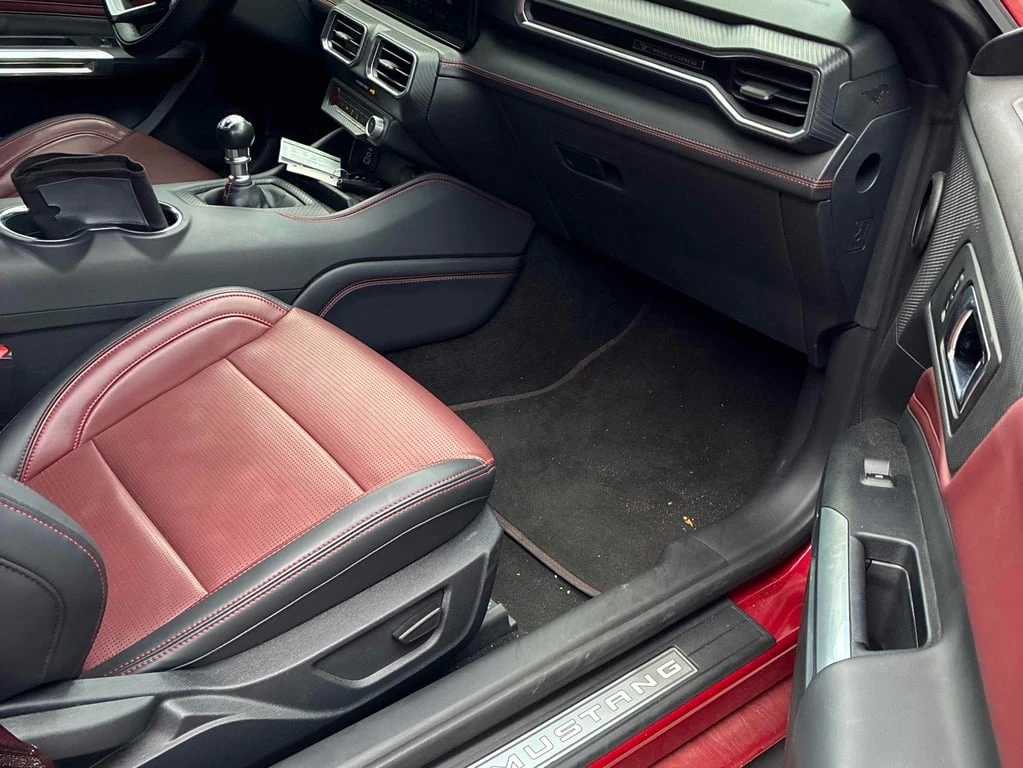Ford Mustang * GT Premium * CARFAX * БЕЗ ПЪРВОНАЧАЛНА ВНОСКА - изображение 10
