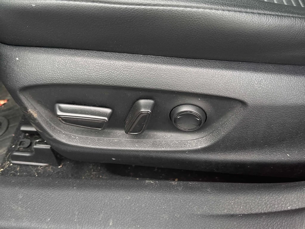 Toyota Camry * SE * CARFAX *    | Mobile.bg   10