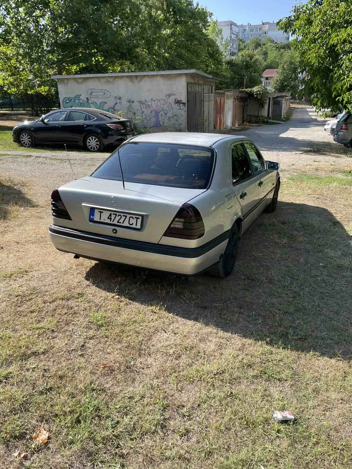 Mercedes-Benz C 180  - изображение 4