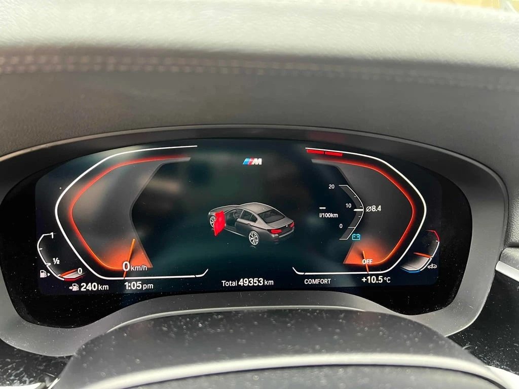 BMW 530 i xDrive 2022 * CARFAX * БЕЗ ПЪРВОНАЧАЛНА ВНОСКА - изображение 9