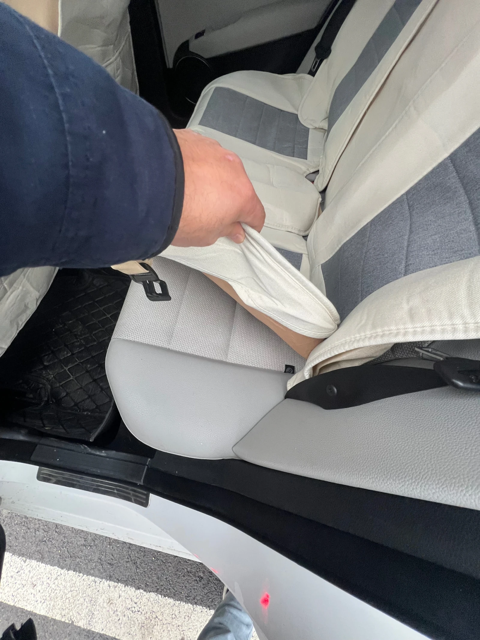 Mercedes-Benz C 220 | Mobile.bg � ����������� 13