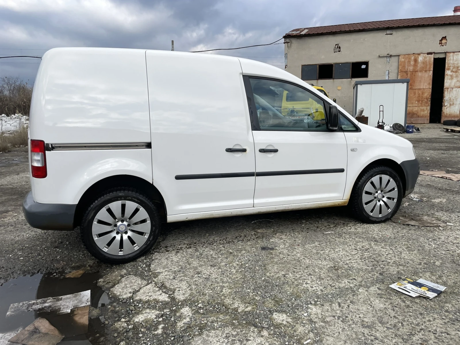VW Caddy 2.0 �����/������ | Mobile.bg � ����������� 3