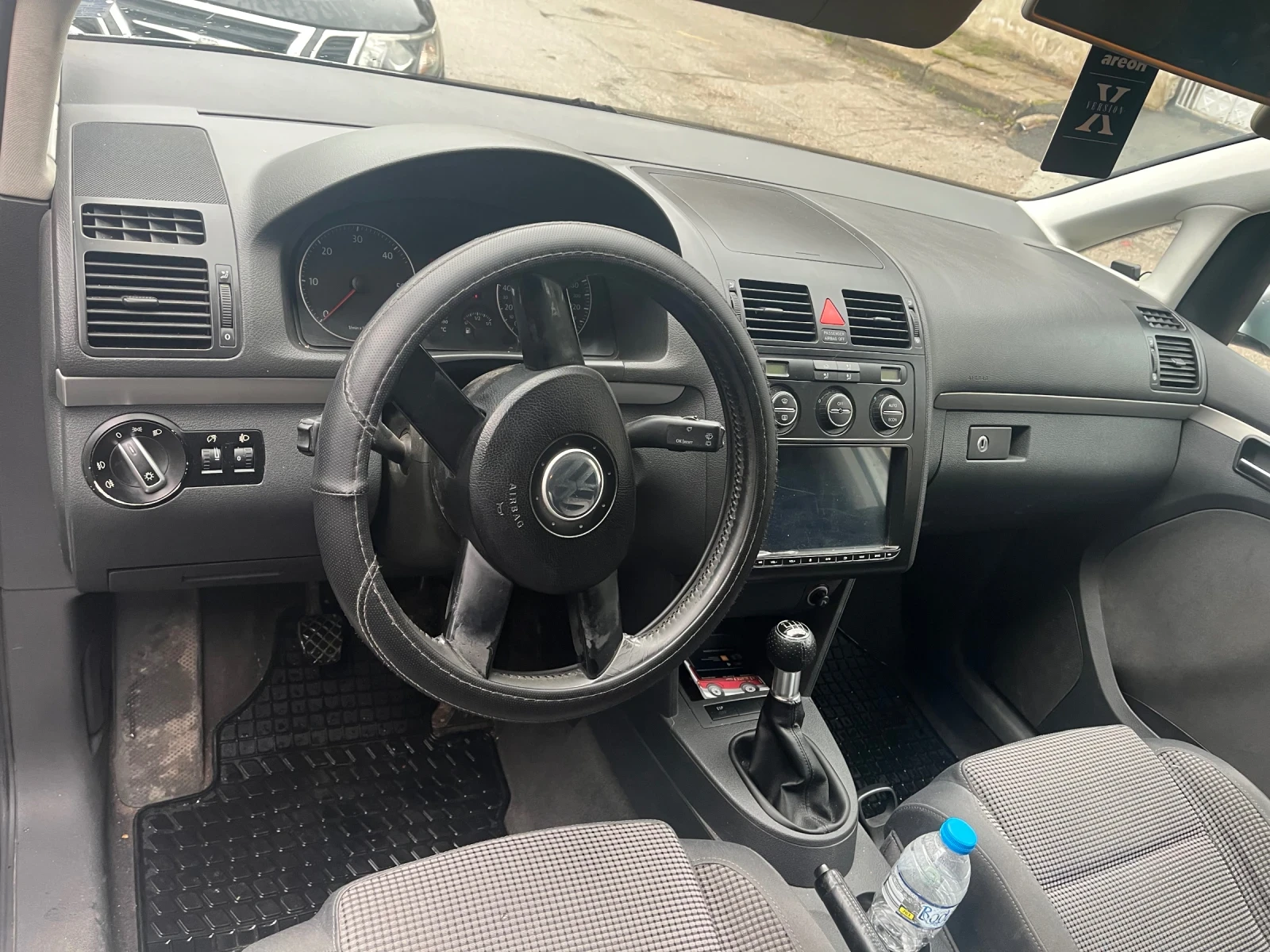 VW Touran  - изображение 8