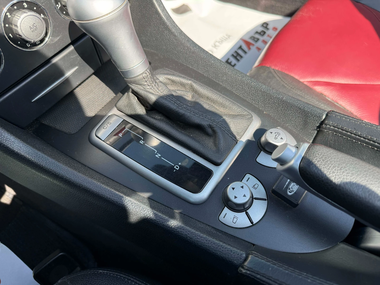 Mercedes-Benz SLK 200 Kompressor, снимка 9 - Автомобили и джипове - 53883451