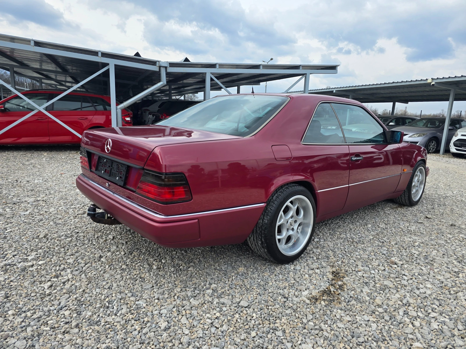 Mercedes-Benz 124 300CE-24V КЛИМАТИК ! ! РЕАЛНИ КИЛОМЕТРИ, снимка 5 - Автомобили и джипове - 53993153