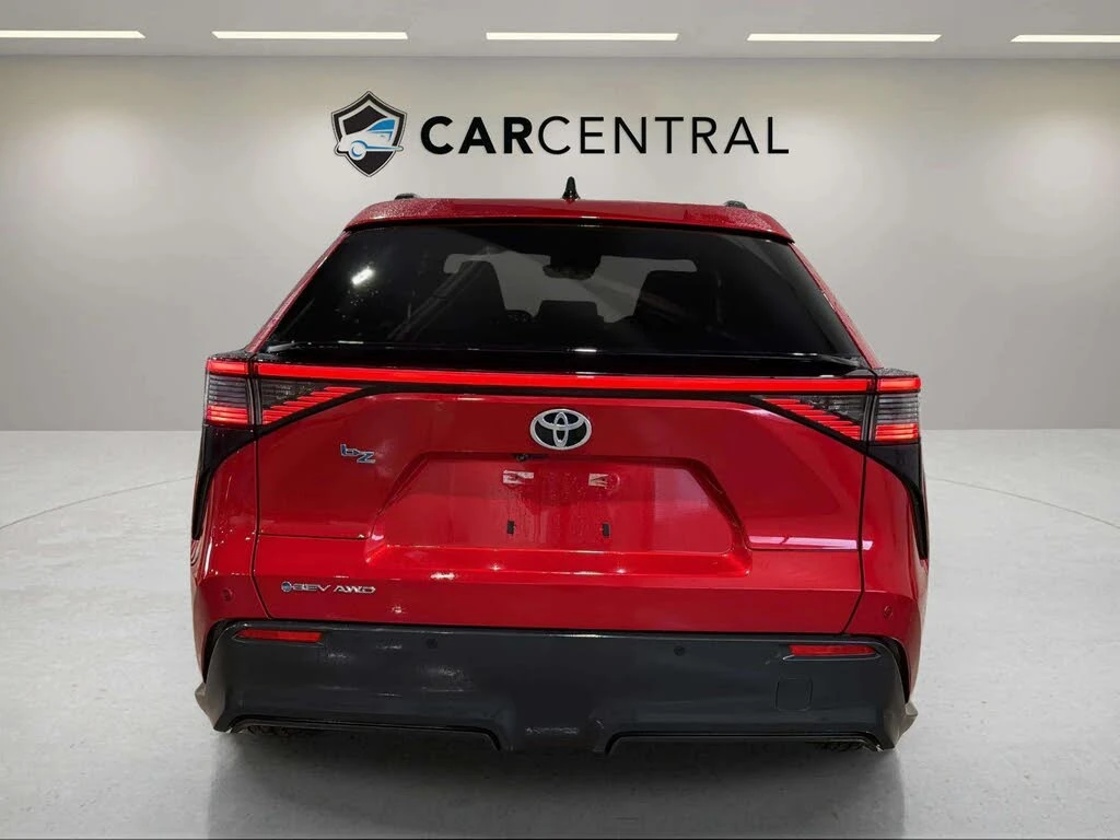 Toyota bZ4X BZ* XLE* DISTRONIC* �������* ������* ������� ����� | Mobile.bg � ����������� 5