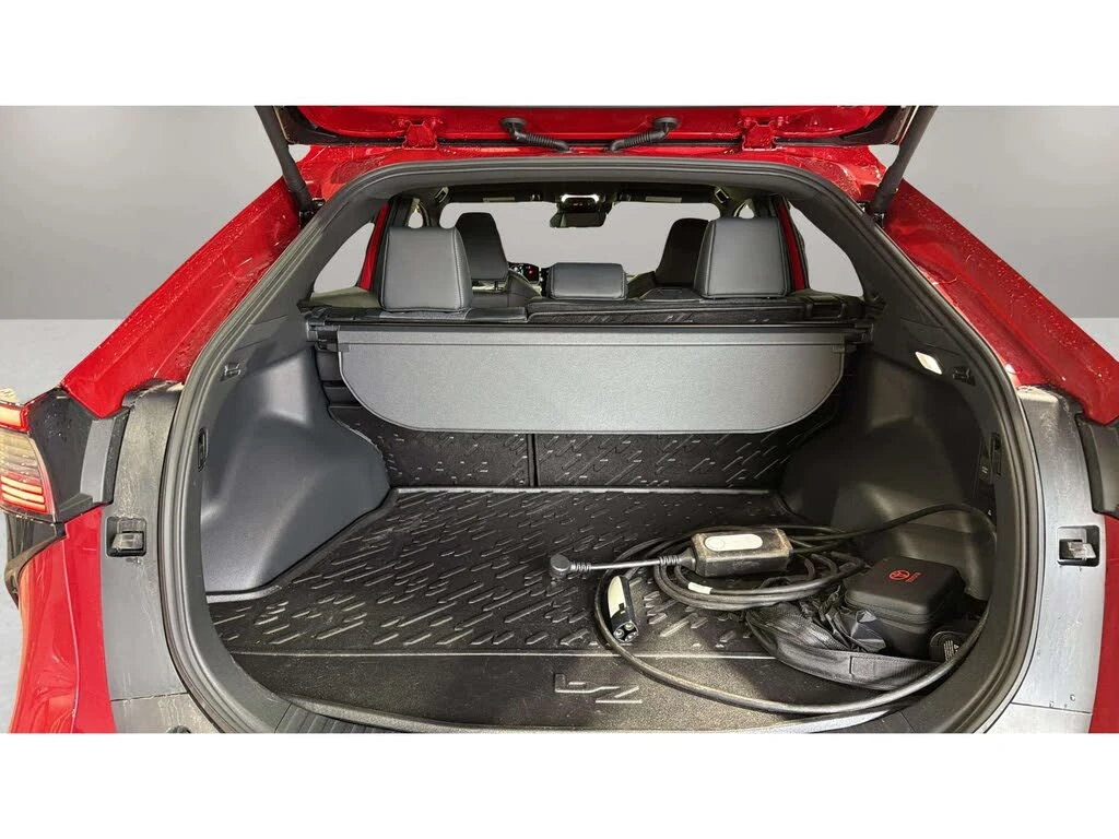 Toyota bZ4X BZ* XLE* DISTRONIC* �������* ������* ������� ����� | Mobile.bg � ����������� 7