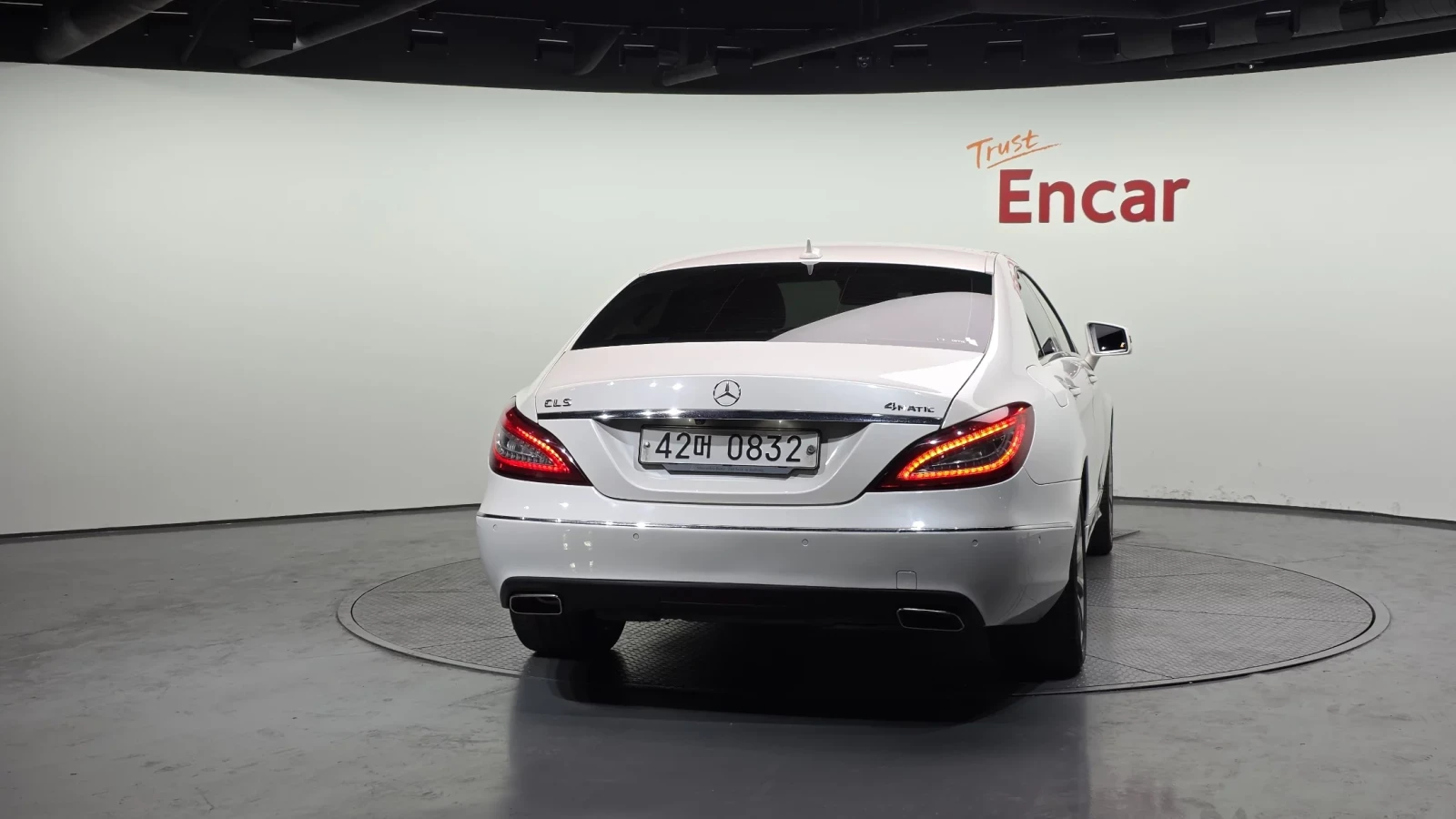 Mercedes-Benz CLS 250 * 360 * ПОДГРЕВИ * 4MATIC * ЛЮК, снимка 4 - Автомобили и джипове - 54509471