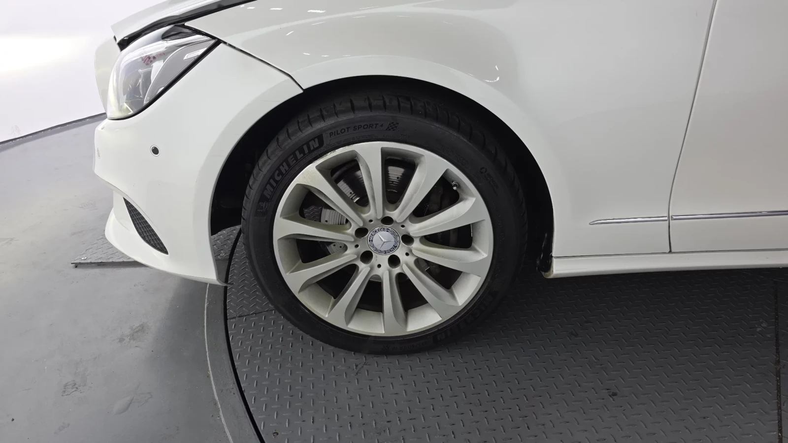 Mercedes-Benz CLS 250 * 360 * ПОДГРЕВИ * 4MATIC * ЛЮК, снимка 7 - Автомобили и джипове - 54509471