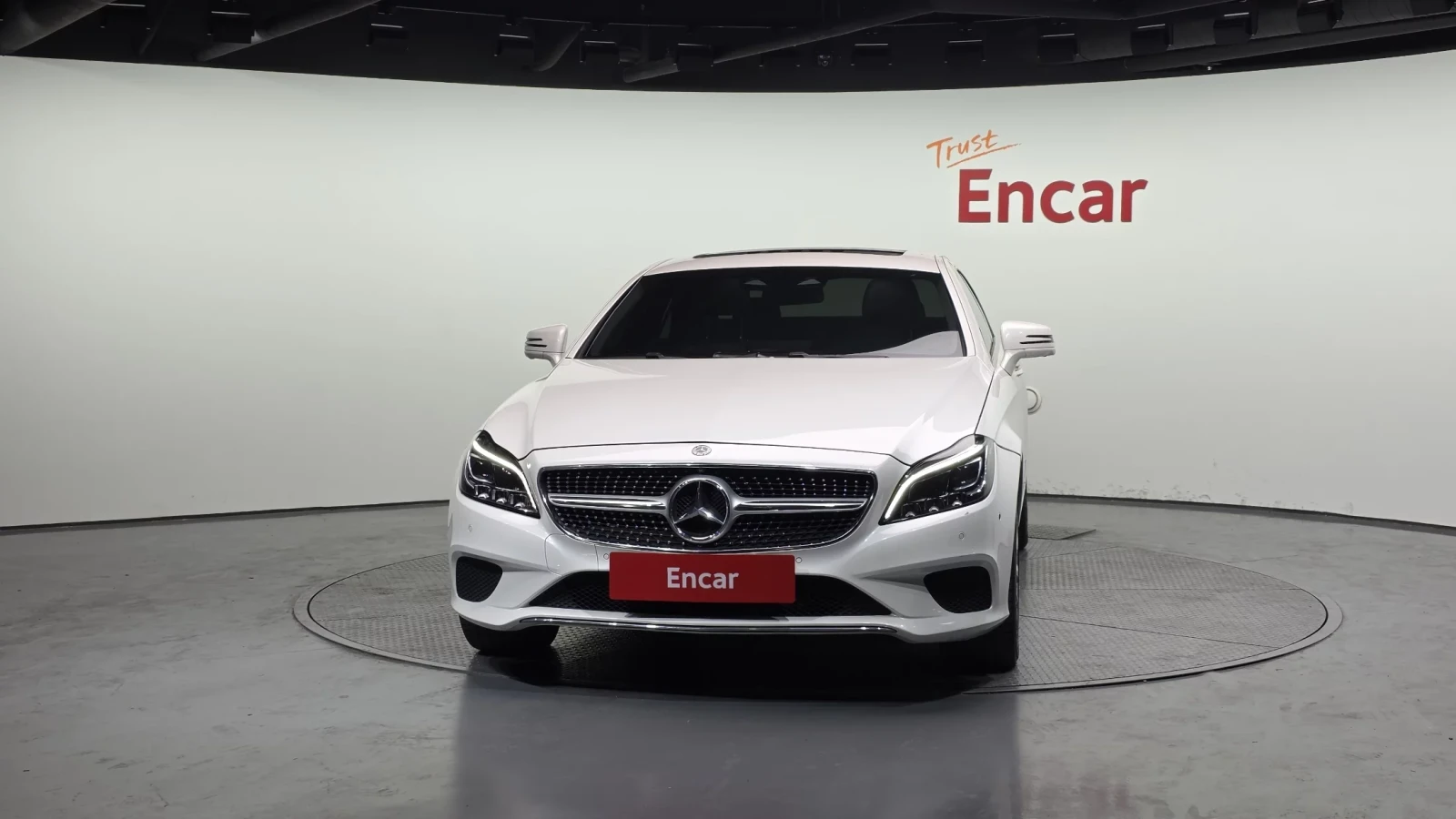 Mercedes-Benz CLS 250 * 360 * ПОДГРЕВИ * 4MATIC * ЛЮК, снимка 2 - Автомобили и джипове - 54509471
