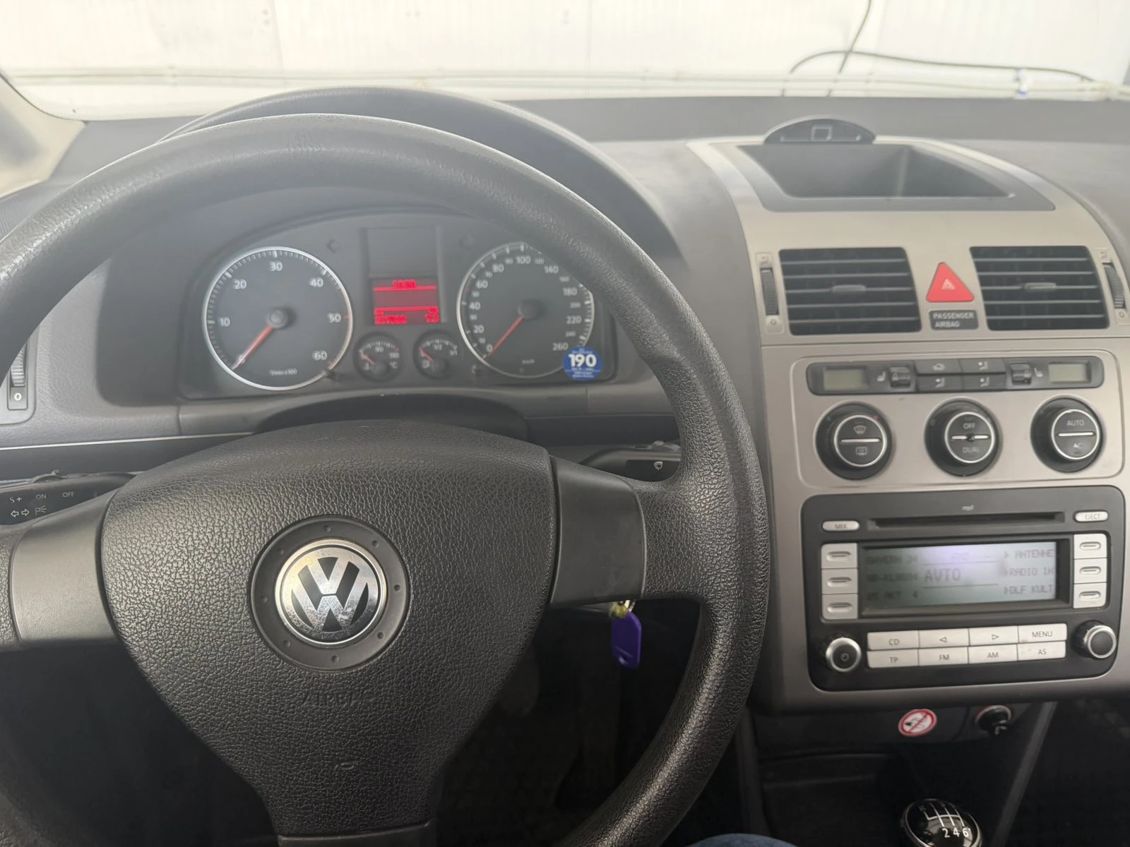 VW Touran 1.9 TDI 7-����� | Mobile.bg � ����������� 11