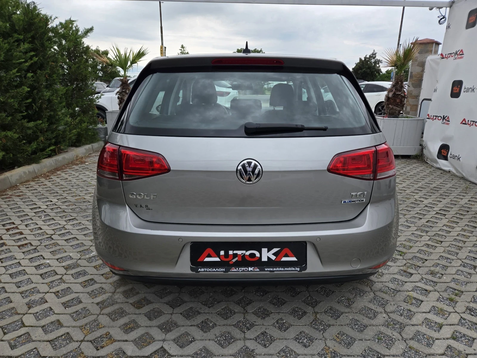 VW Golf 1.4TGI-110кс= ФАБРИЧЕН МЕТАН= АВТОПИЛОТ= СЕРВ.ИСТО, снимка 4 - Автомобили и джипове - 54891450