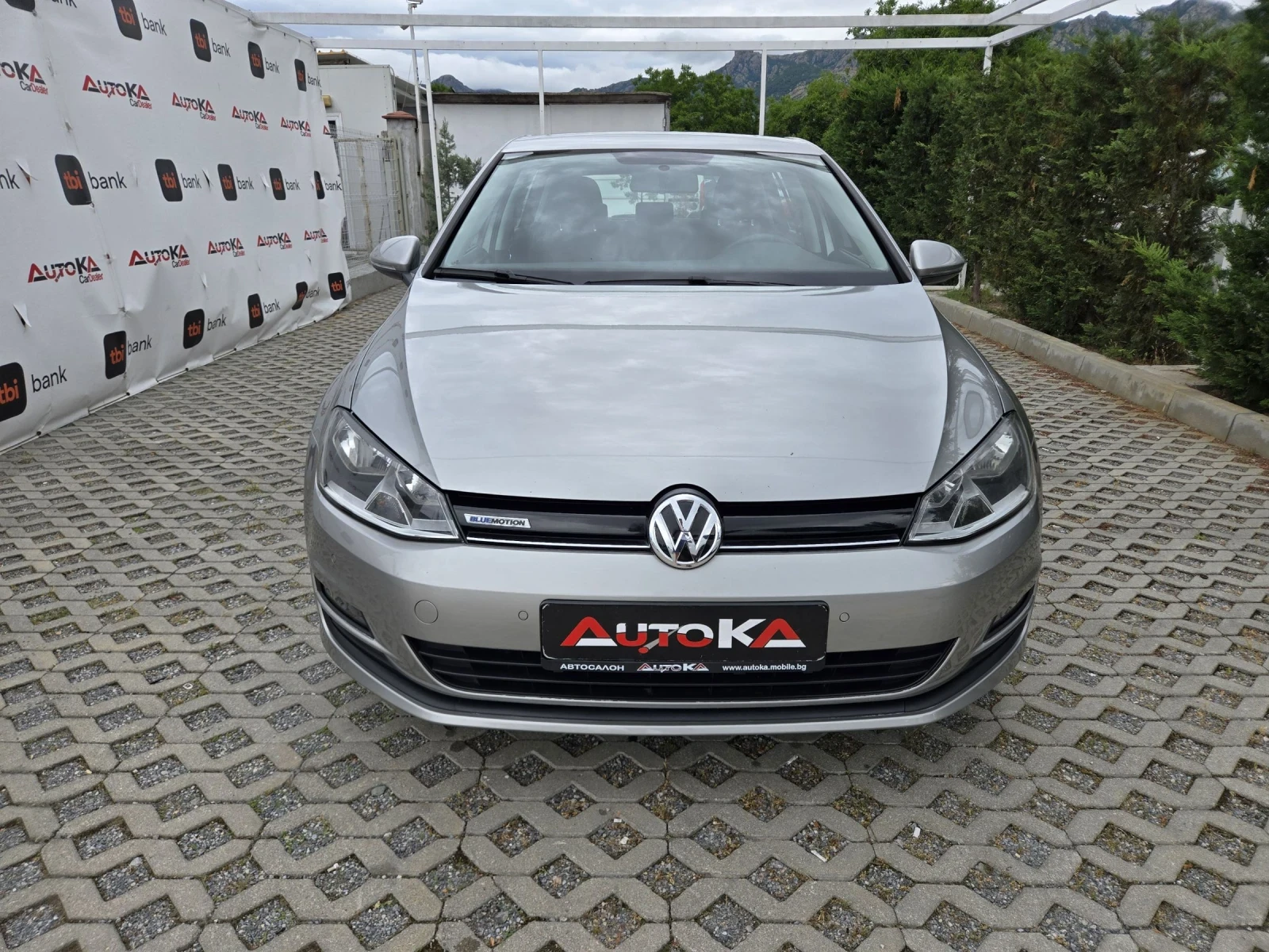 VW Golf 1.4TGI-110кс= ФАБРИЧЕН МЕТАН= АВТОПИЛОТ= СЕРВ.ИСТО