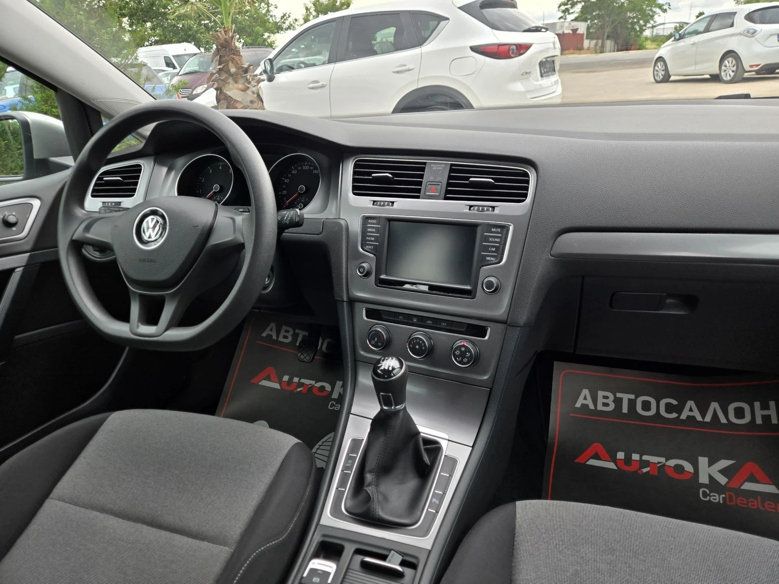 VW Golf 1.4TGI-110кс= ФАБРИЧЕН МЕТАН= АВТОПИЛОТ= СЕРВ.ИСТО, снимка 13 - Автомобили и джипове - 54891450