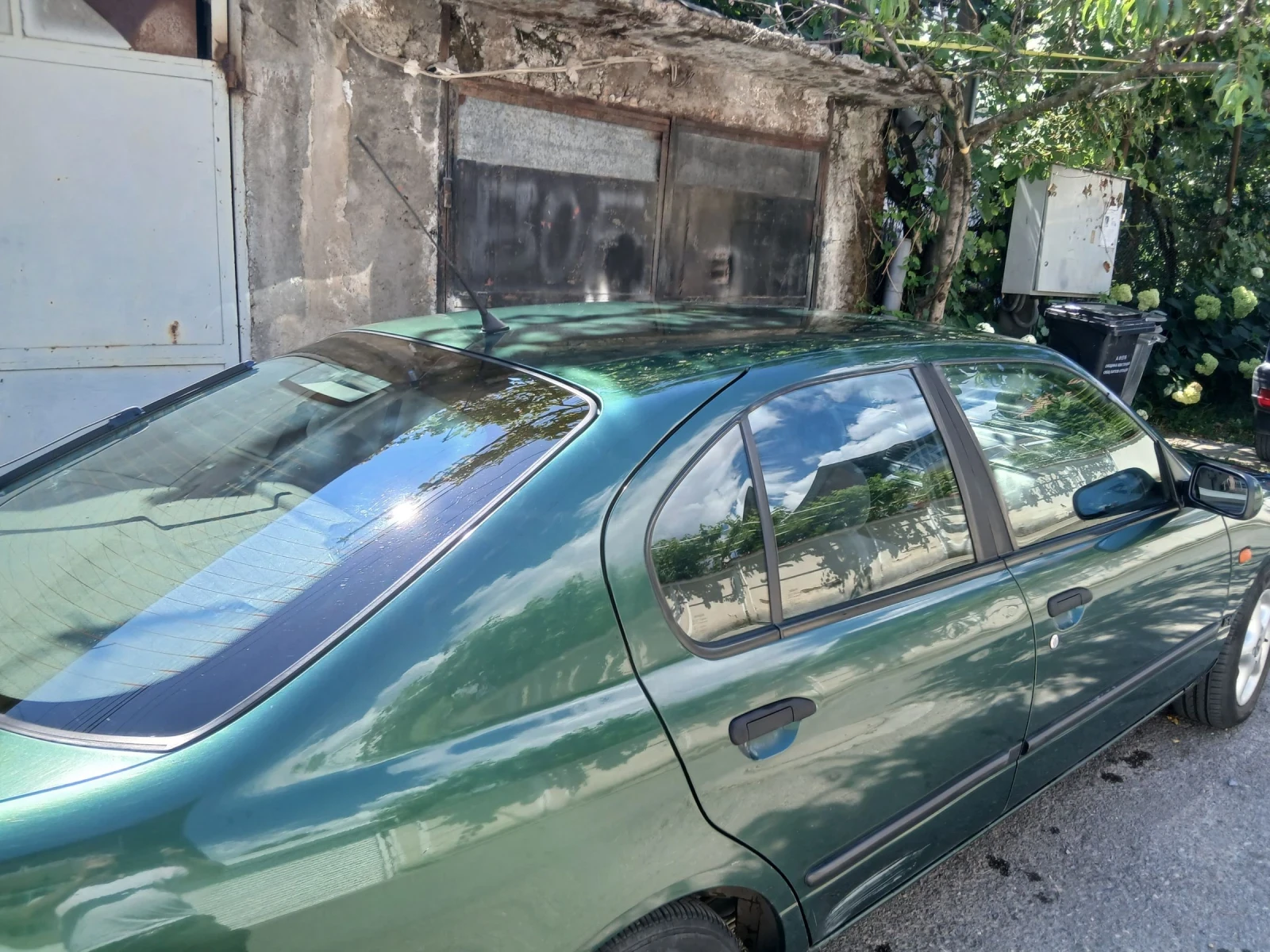 Nissan Primera, снимка 3 - Автомобили и джипове - 55248979