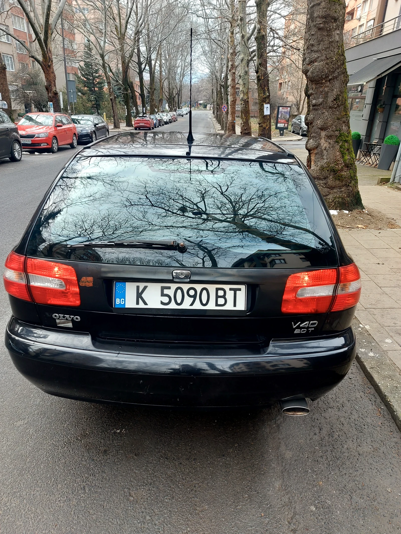 Volvo V40, снимка 10 - Автомобили и джипове - 55559839