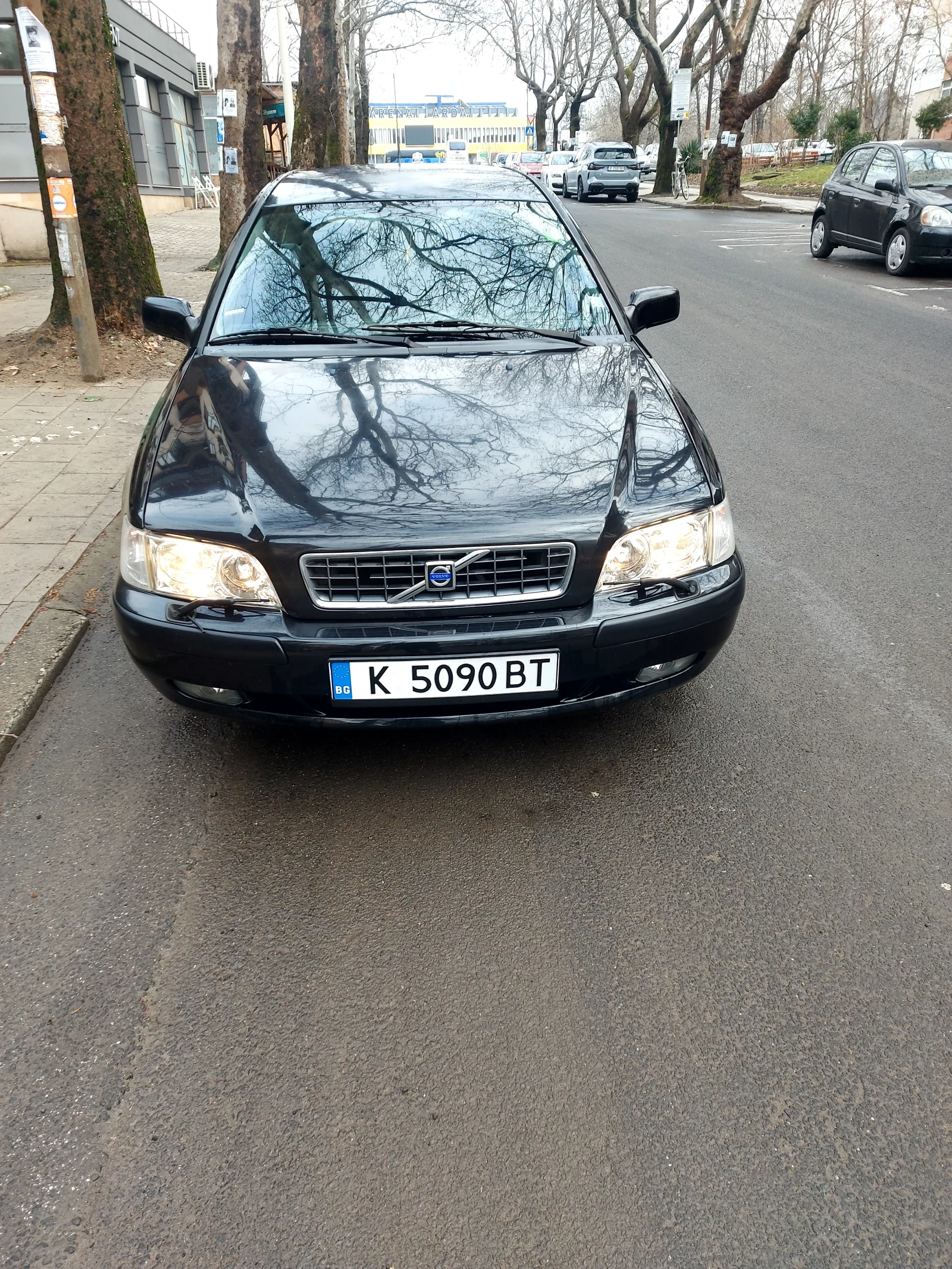 Volvo V40, снимка 4 - Автомобили и джипове - 55559839